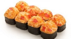 Запечённый ролл с крабом